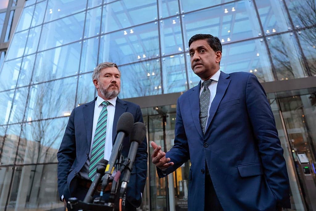 'We're going to be on his a-': Dems slam Trump DOJ 'cover up' amid suspicious