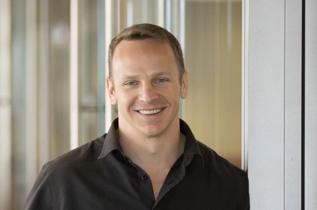 Evans challenger Evan Munsing qualifies by petition for Democratic primary