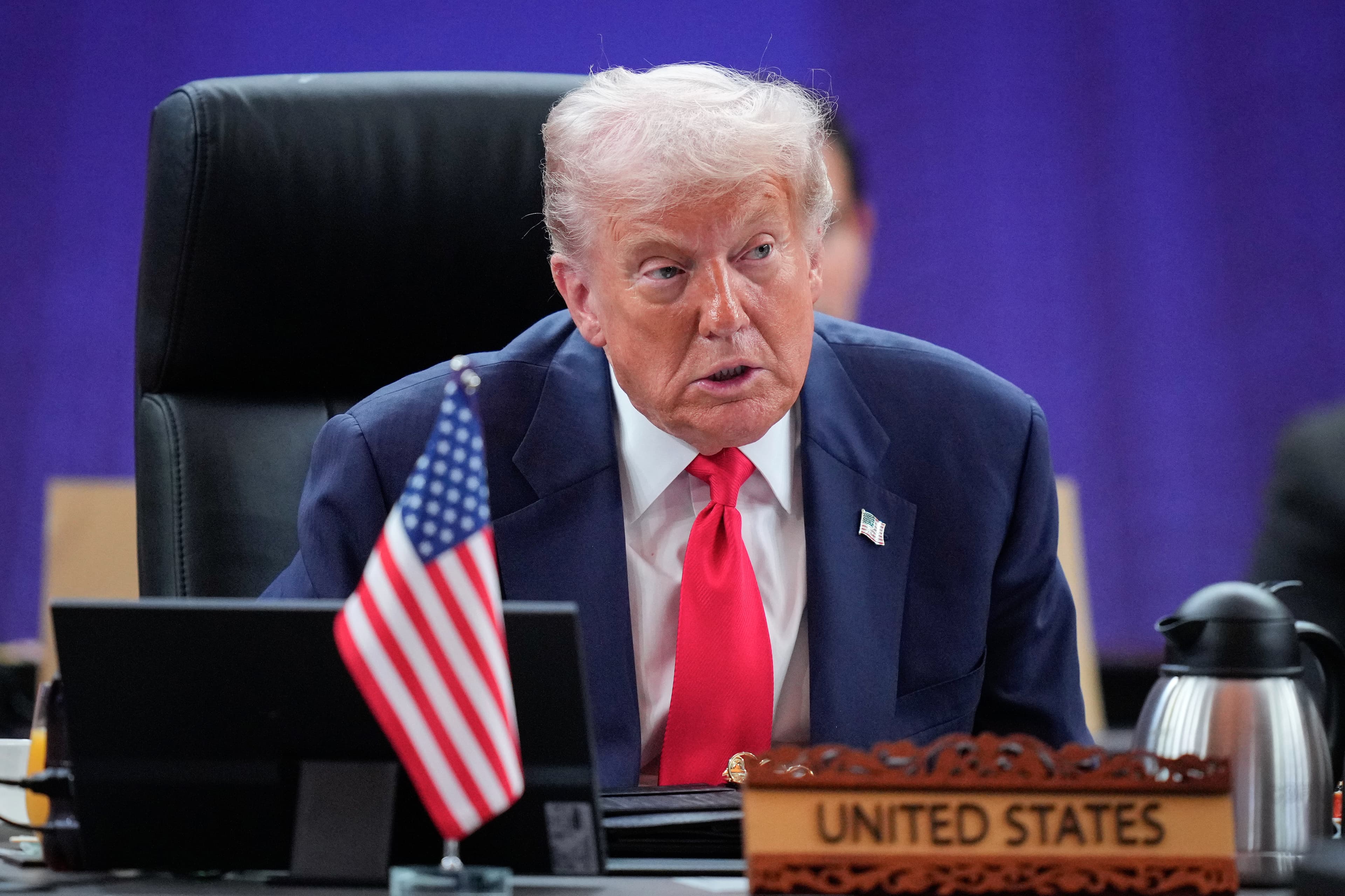 LIVE NOW: Trump Delivers Keynote at APEC CEOs Luncheon and Receives High Honor in South Korea