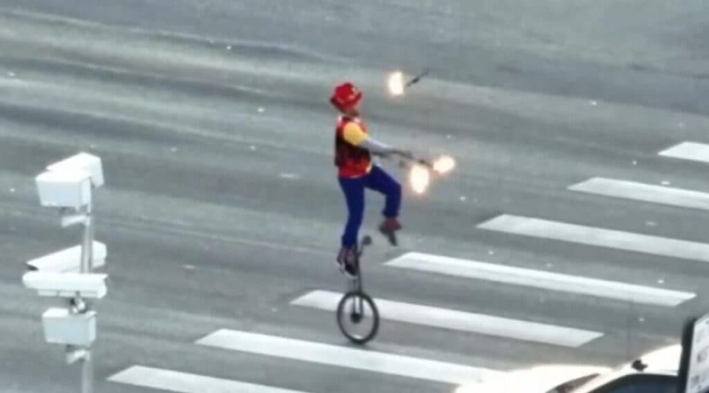 Colorado lawmakers take aim at 'imposter' peaches, melons and chiles